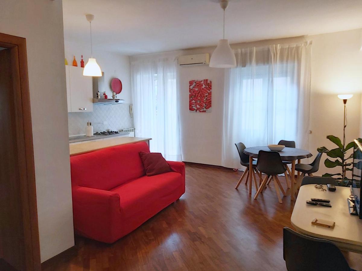 La Casa Del Cedro Apartment เนเปิลส์ ภายนอก รูปภาพ